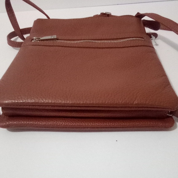 Giani Bernini Women's Bags Giani Bernini Triple-Zip Pebble Leather Crossbody - Picture 7 of 8